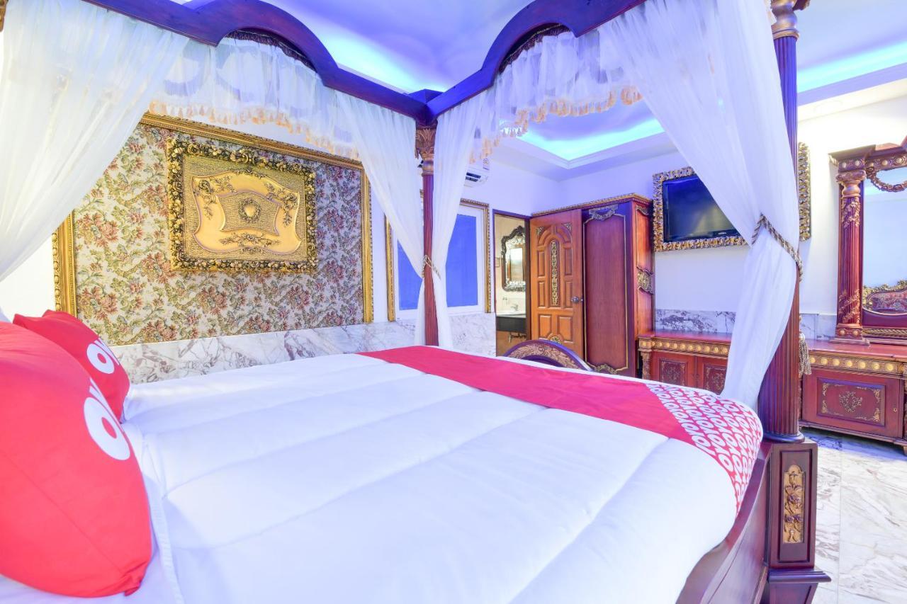 Oyo 549 Maesri Resort Патая Екстериор снимка